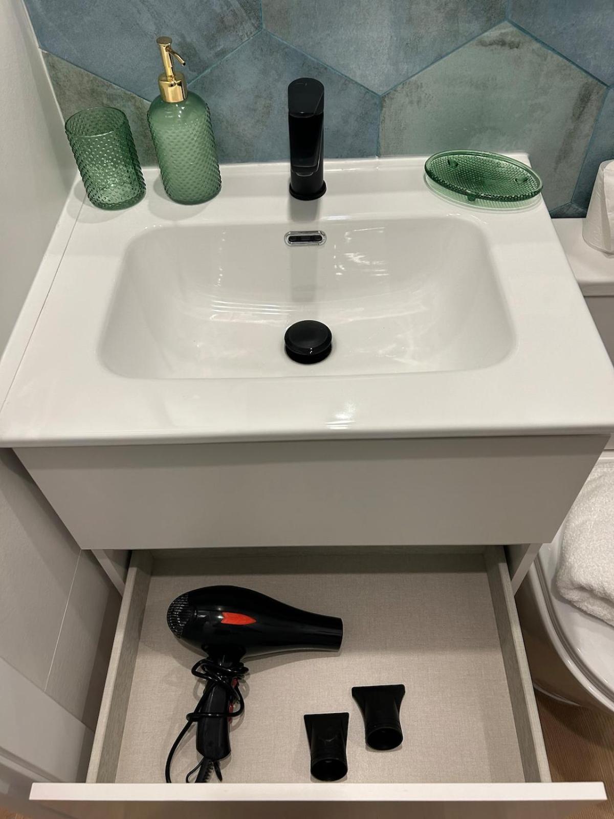 Apartamento Centro Madrid Atocha Luaran gambar